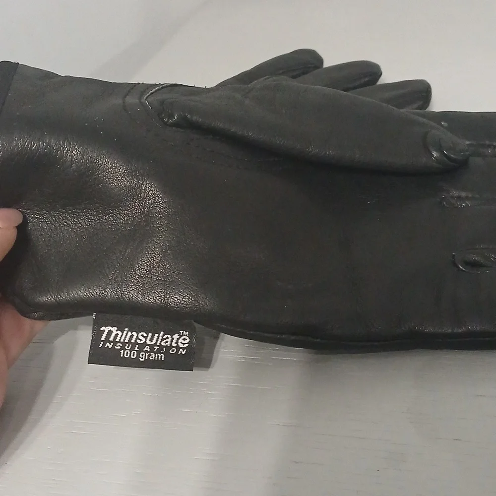 Black Leather Insulated Gloves, Gentle Used, Sz L , Unisex, 100gram